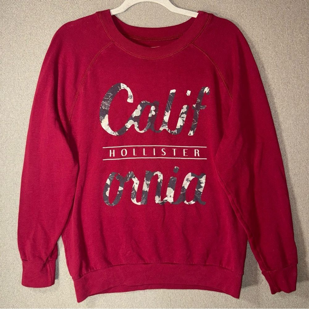 Hollister size XS Women's wine Red Crew Neck graphic floral Sweater